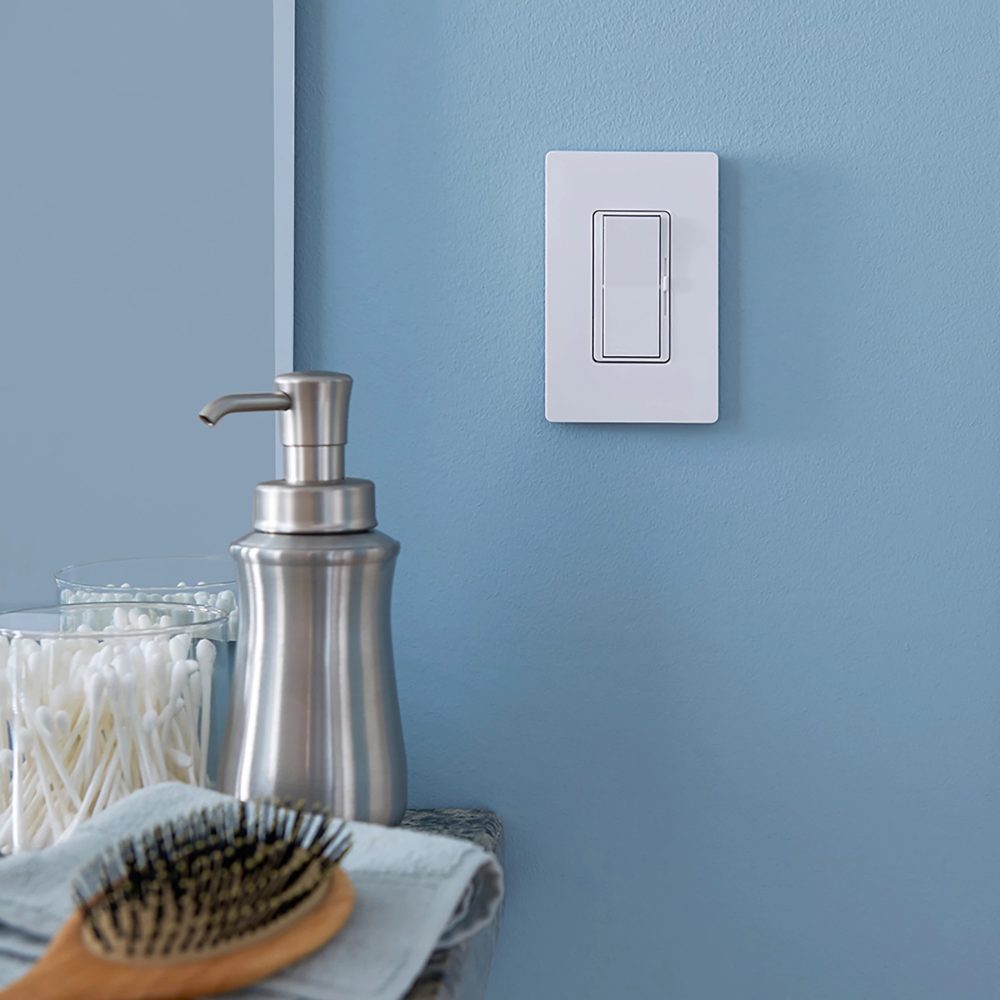 CW1WH - Claro Wallplate 1 Gang White - Image 3