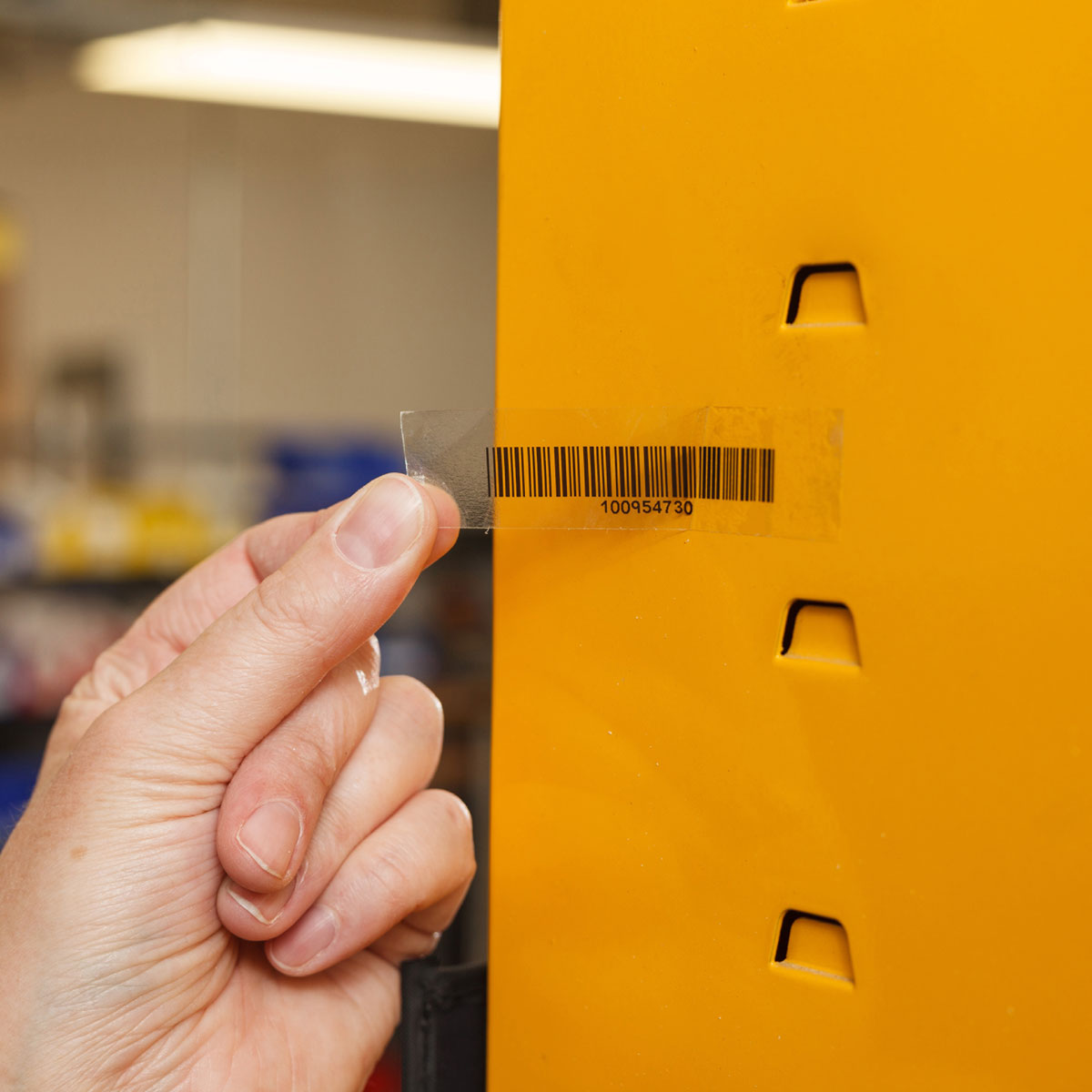 M21500430 - CL Polyester Labels 0.5" X 21' BK/CL M Series Brady® - Image 5