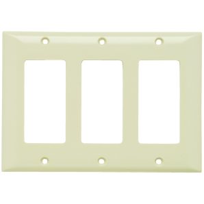 SP263LA - Plastic Wallplate 3G 3SPLEX W/Out Line La