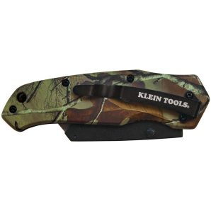 44135 - Folding Utility Knife Camo Assisted-Open