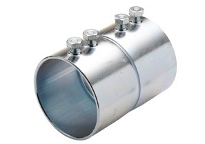 246 - 2-1/2" Steel Set/Screw Emt Coupling