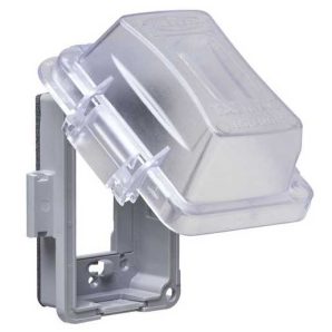 MM420C - Tam 1G 2-3/4" In Use Cover