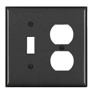TP18BK - Trademaster Wallplate 2G 1 Toggle 1 Duplex BK