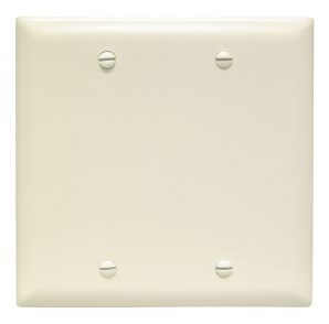 TP23LA - Trademaster Wallplate 2G Blank Box Mount La