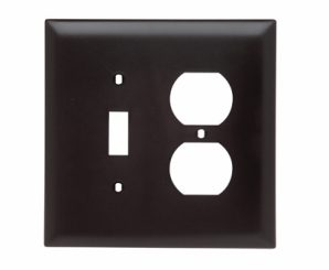 TPJ18 - Trademaster Wallplate Jumbo 2G 1 Toggle Duplex