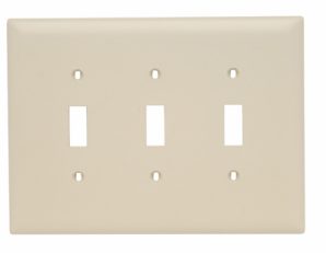 TPJ3I - Trademaster Wallplate Jumbo 3G 3 Toggle Iv